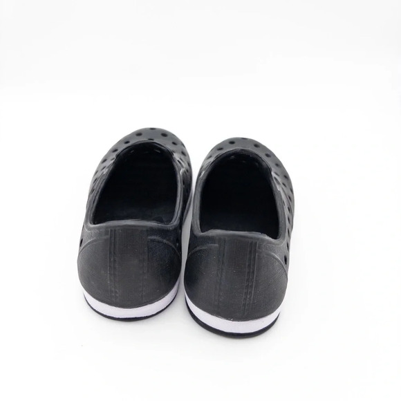 Cat & Jack Toddler Size 8 Boy Girl Unisex Jese Slip-On Water Shoes Black - Picture 3 of 9